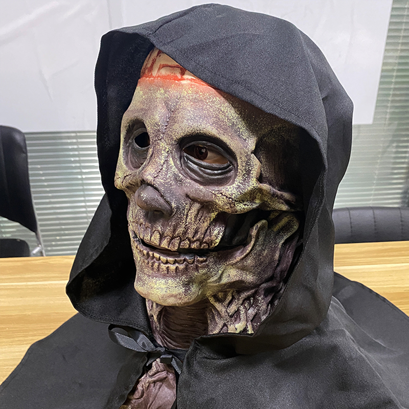 Cervello raccapricciante Masch - Led Purge Mask Halloween recensione e prezzo
